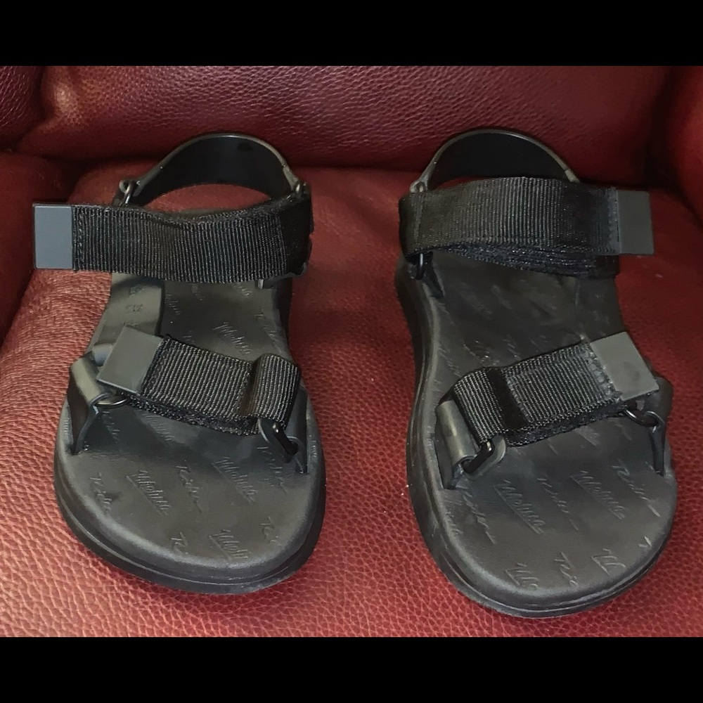 Melissa Rider Sandals - Picture 2 of 5